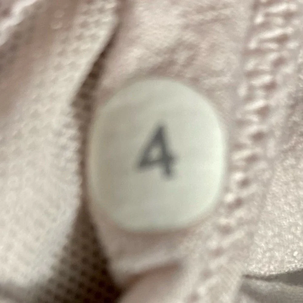 Lululemon Wild Tank Women’s Size 4 Black Dottie Dream Rose Neutral Blush